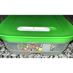 Tupperware Fridgesmart 1.75 qt 1.8L Food Storage Fruit Vegetable Vented Lid